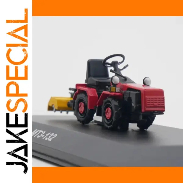 1:43 Scale MTZ-132 Soviet Tractor Alloy Model