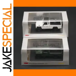 Diecast Master 1/64 Scale Land Rover Defenders