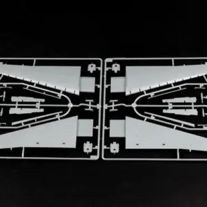 Trumpeter 1/32 Su-25 Frogfoot Attack Aircraft Kit 37 84b429ae upscaled