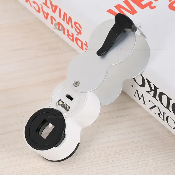 45X Portable Magnifying Loupe with LED Light - Image 2