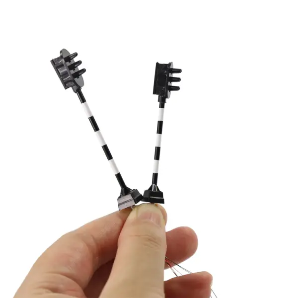 10-Pack OO HO Scale Traffic Signal LEDs with Resistors - Image 2