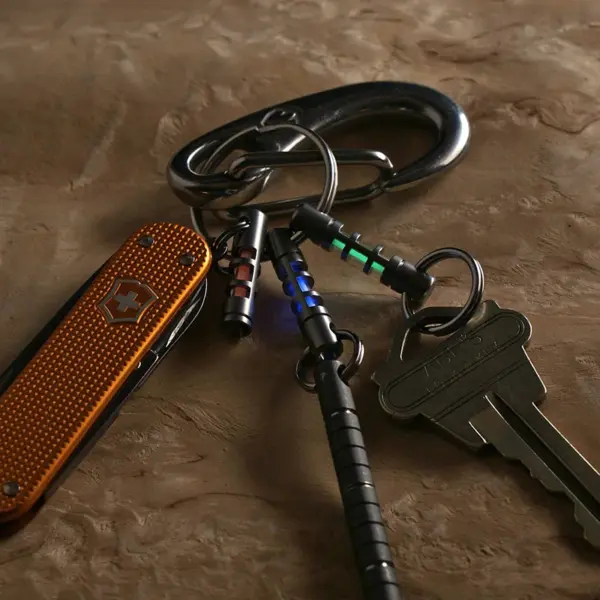 Self-Luminous Keychain with 3x11mm Vial - Image 3