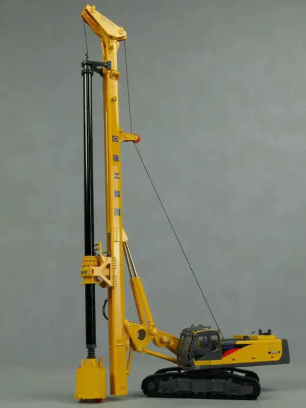 1:35 Scale XCMG Rotary Drilling Rig Model - Image 2