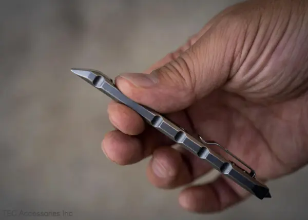Ti-Pry Titanium Pry Bar Keychain Edition - Image 2