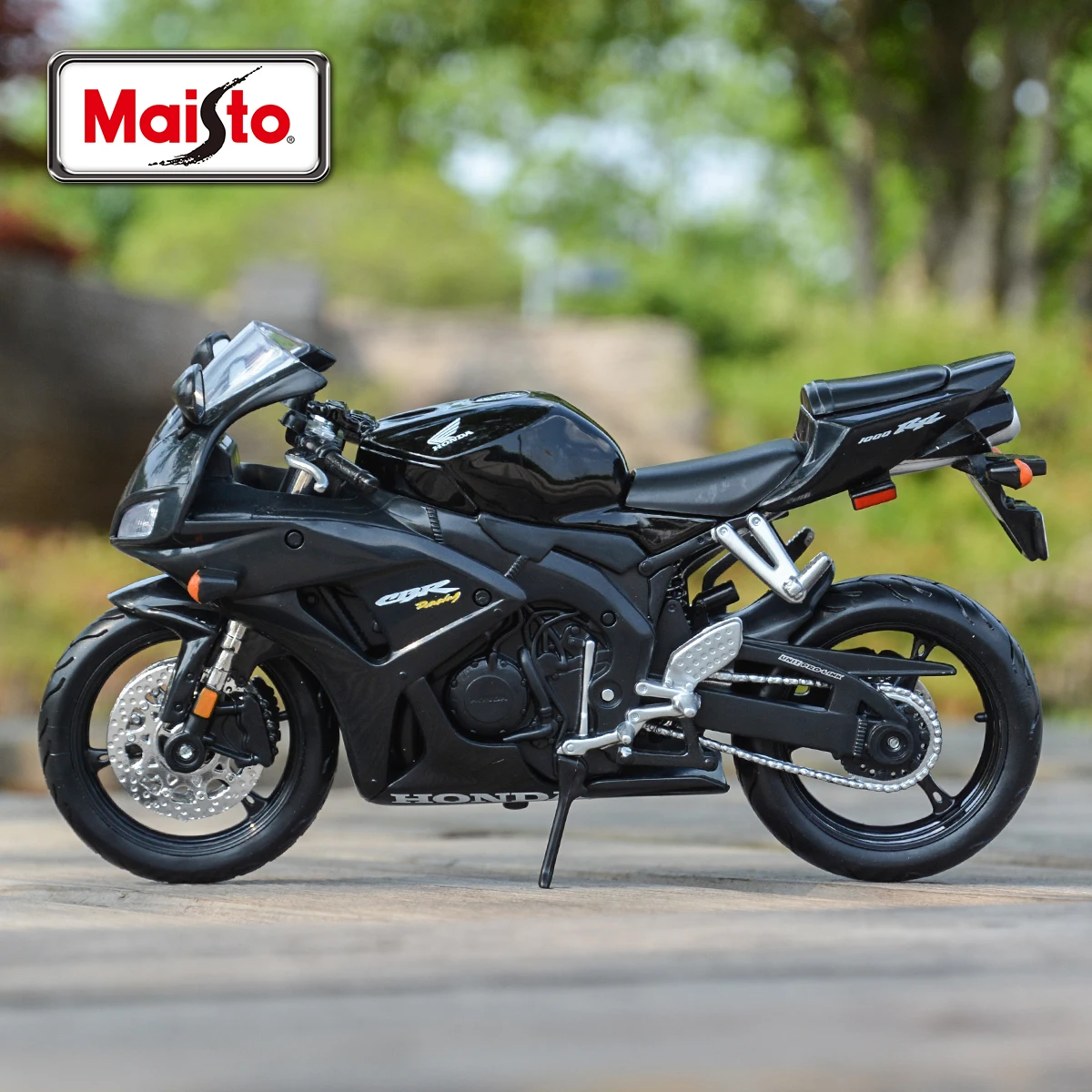 Maisto 1:12 Black Honda CBR600RR Model 5 Maisto 1:12 Black Honda CBR600RR Model - Image 5