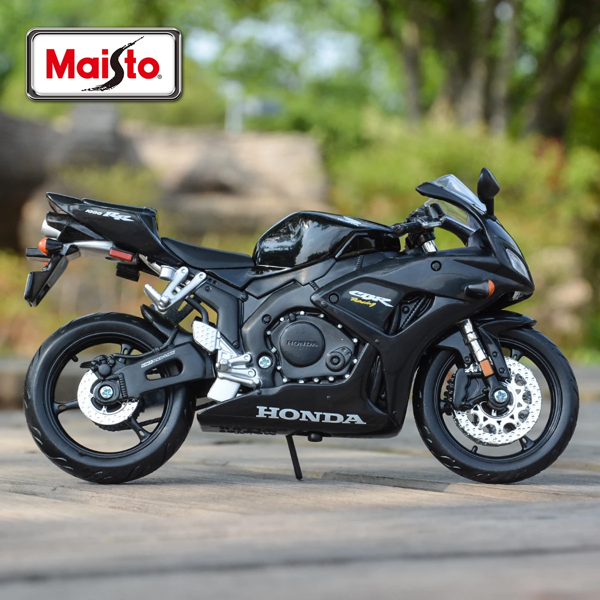 Maisto 1:12 Black Honda CBR600RR Model 6 Maisto 1:12 Black Honda CBR600RR Model - Image 6