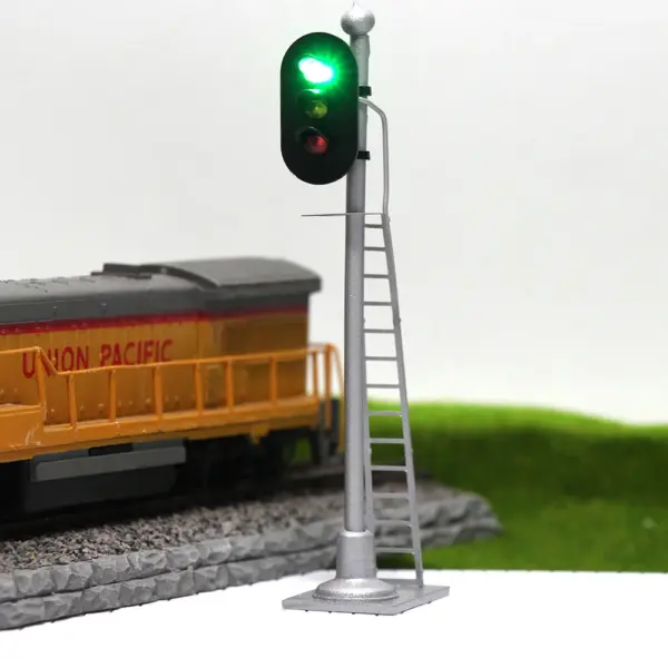 HO Scale Railway Signal Blocks with LEDs Set of 3 - Image 5