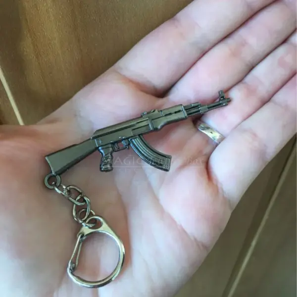 Steyr AUG A1 Metal Keychain Accessory - Image 4