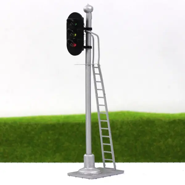 HO Scale Railway Signal Blocks with LEDs Set of 3 - Image 6