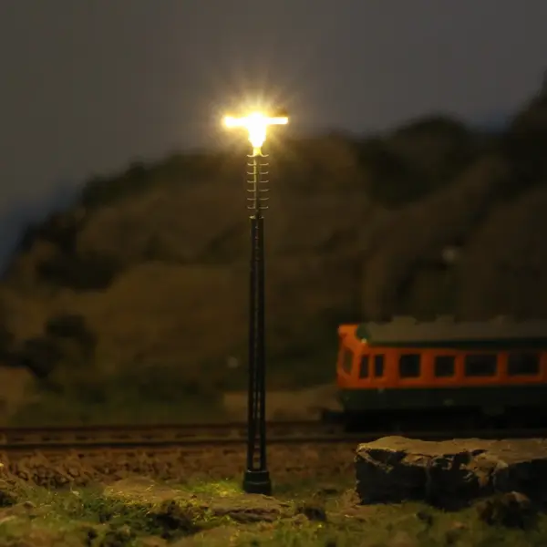 3pcs N Scale Lamp Post Set for Model Railways - Image 4