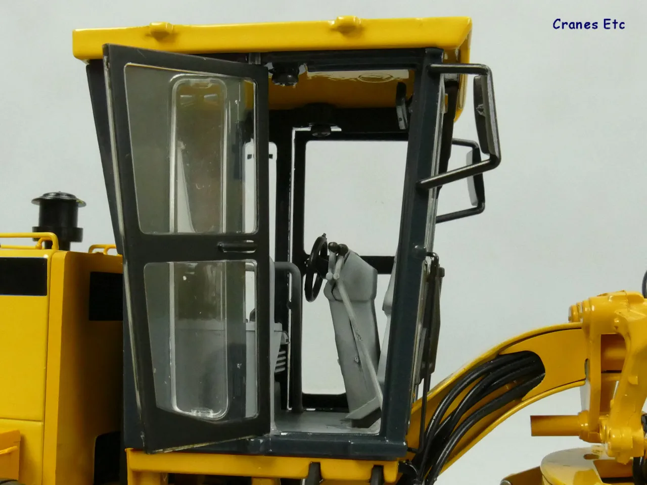 1:35 Scale SEM 919 Grader Construction Model 12 1:35 Scale SEM 919 Grader Construction Model - Image 12