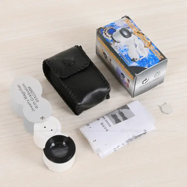 45X Portable Magnifying Loupe with LED Light - Image 4