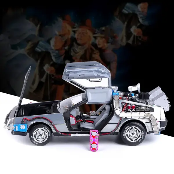 1/18 Scale DeLorean DMC-12 Diecast Model - Image 6