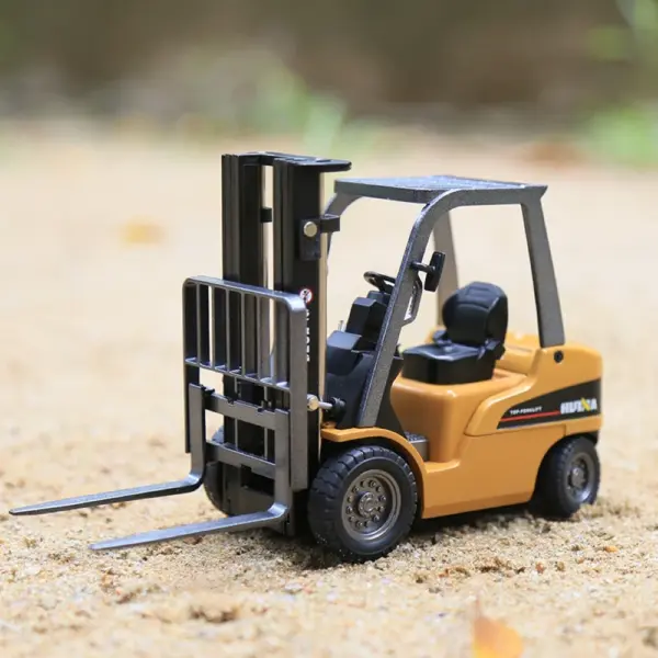 HULIX 1:50 Scale Diecast Front Loader Model - Image 6