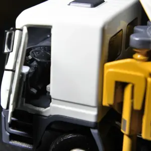 Hef5fb607321b43a499e8a862805d7fd5s