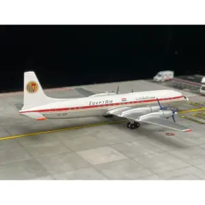 S001eb1cc8d1d4f9dbd88d0297661b4b55