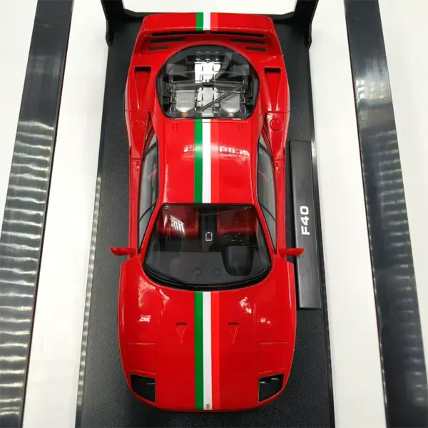 HYINUO 1:18 Scale F40 Red Diecast Car Model - Image 5
