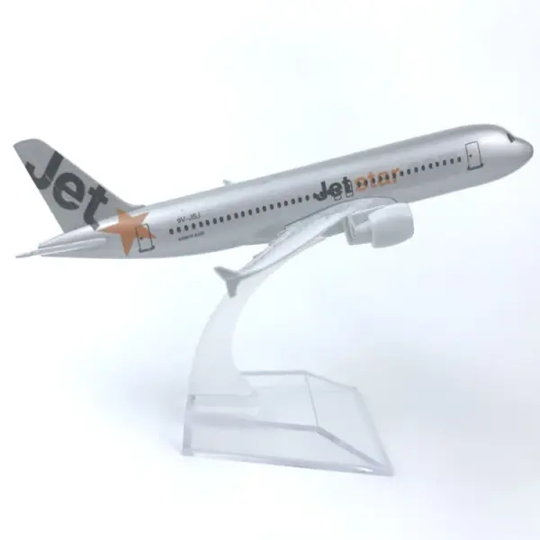 Metal Airbus A320 Diecast Model Plane 16cm - Image 5
