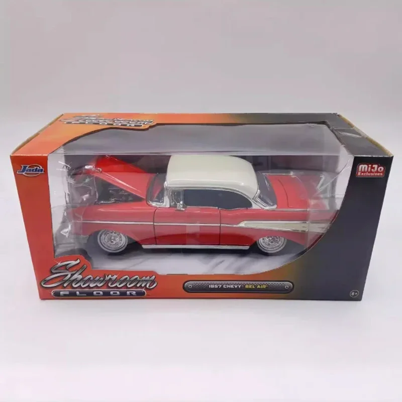 1957 Bel Air 1:24 Scale Metal Model Car 5 1957 Bel Air 1:24 Scale Metal Model Car - Image 5
