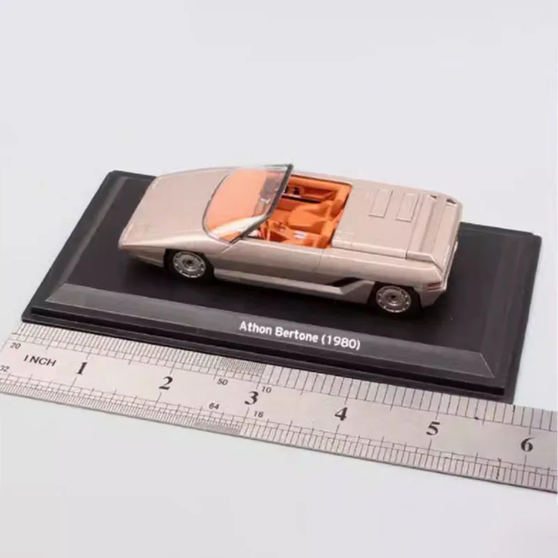 Athon Bertone 1980 1/43 Scale Diecast Car 2 Athon Bertone 1980 1/43 Scale Diecast Car - Image 2