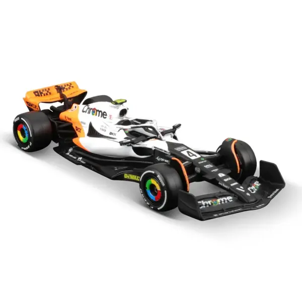 Bburago 1:43 Scale Formula 1 W15-63 Model - Image 14