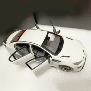1:18 Holden HSV GTSR HERON White Diecast Model 7 S057e5853efb346348386b62f5e7ec559x