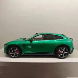 Xiaomi YU7 Jewel Green Titanium Alloy SUV Model 1:18 Scale 800V Medium Large Pure Electric Officially Licensed Collector's Toy 21 S061a1d329e2b491b9c1d6b0916b996564