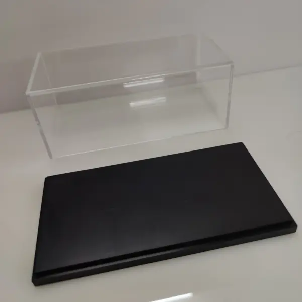 Scale Display Case for 1:43 and 1:64 Miniature Cars - Image 3