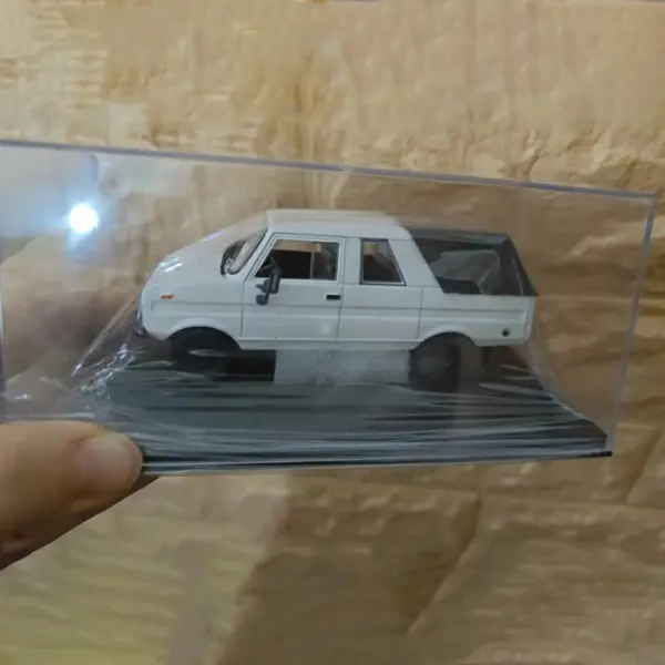 1/43 Scale TARPAN 237 Diecast Pickup Model - Image 7