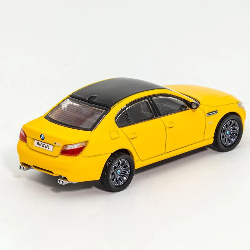 Shadow 1:64 BMW M5 E60 Diecast Collector’s Model 3 Shadow 1:64 BMW M5 E60 Diecast Collector’s Model - Image 3