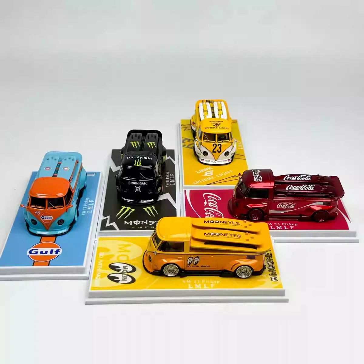 Volkswagen T1 Widebody Pickup Model 1:64 Diecast Collection 4 Volkswagen T1 Widebody Pickup Model 1:64 Diecast Collection - Image 4