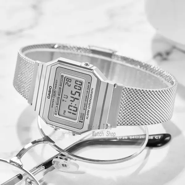 Casio A700WM-7A Digital Wristwatch for Men - Image 3