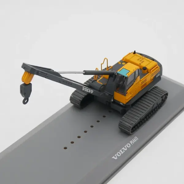 1:72 Scale Diecast Volvo Crawler Crane Model - Image 5