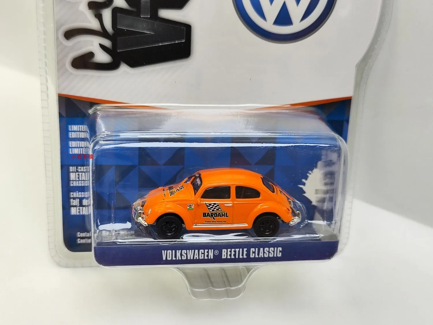 VW Beetle 1:64 Diecast Model Car 4 VW Beetle 1:64 Diecast Model Car - Image 4