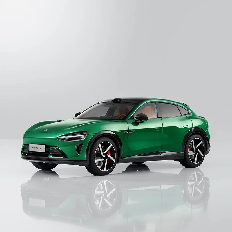 Xiaomi YU7 Jewel Green Titanium Alloy SUV Model 1:18 Scale 800V Medium Large Pure Electric Officially Licensed Collector's Toy 7 Xiaomi YU7 Jewel Green Titanium Alloy SUV Model 1:18 Scale 800V Medium Large Pure Electric Officially Licensed Collector's Toy - Image 7