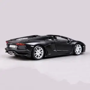 Maisto 1:24 Lamborghini Aventador Diecast Model 9 S13e4c828e1a24bebac934db4f065e22dV