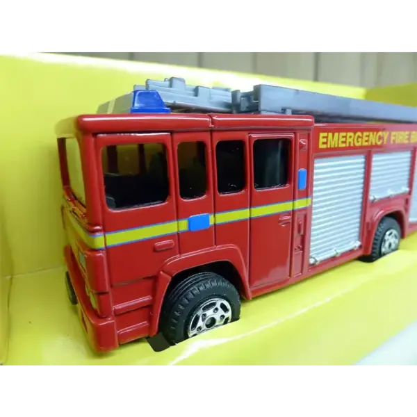 Corgi 1:36 Scale Diecast Fire Engine Model - Image 2