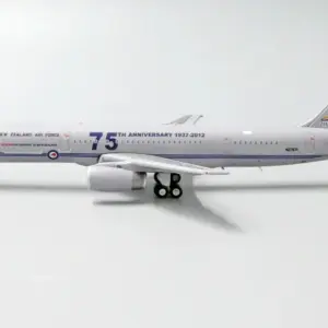 1/400 NZ Royal Air Force B757-200 Model Aircraft 8 S14af01a95e8a47ad8432fb32c28b46e5H