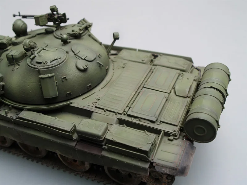 Russian T-62 BDD Tank Model Kit 1:35 Scale 19 Russian T-62 BDD Tank Model Kit 1:35 Scale - Image 19