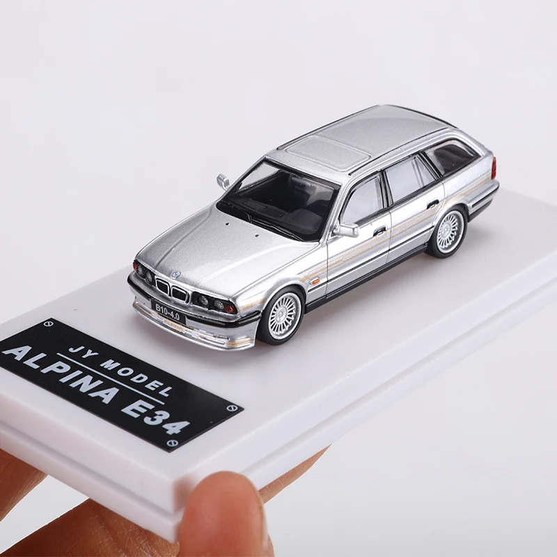 JY MODEL 1:64 Alloy Alpina E34 Car 8 JY MODEL 1:64 Alloy Alpina E34 Car - Image 8
