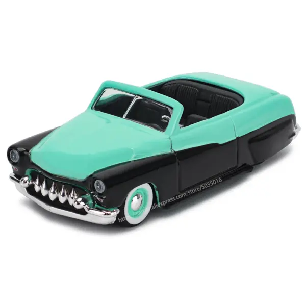 Maisto 1:64 1950 Mercury Custom Diecast Model - Image 6
