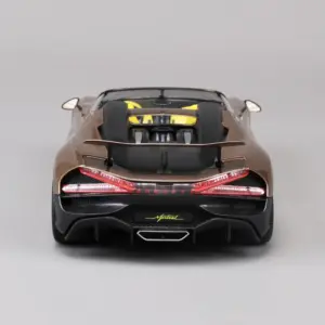 Bburago 1:18 Bugatti W16 Mistral Gold Model 15 S18b5dada687144cc99656ecaf7084498Q
