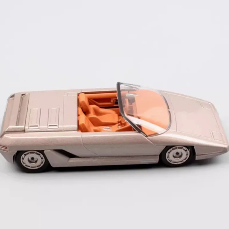 Athon Bertone 1980 1/43 Scale Diecast Car 4 Athon Bertone 1980 1/43 Scale Diecast Car - Image 4