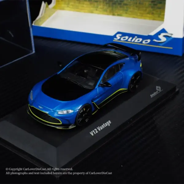 VANTAGE V12 1:43 Scale Alloy Car Model - Image 5