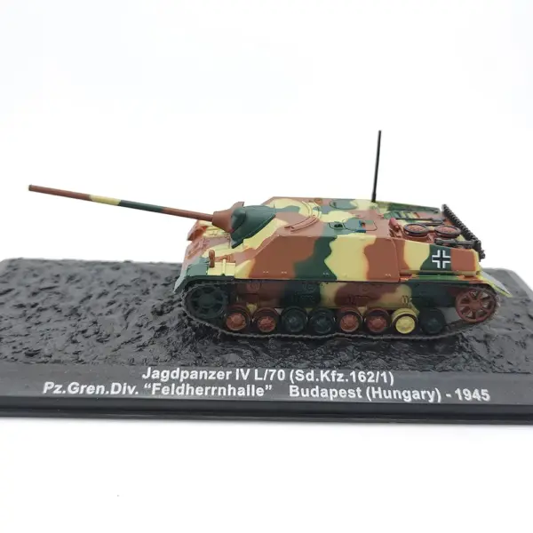 Diecast IXO 1:72 Jagdpanzer IV L/70 Model - Image 3