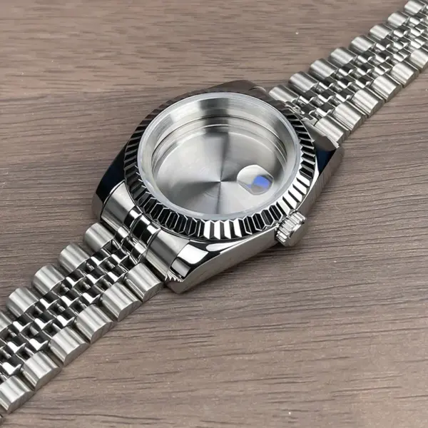 Fluted Bezel Watch Case for NH35 NH36 Movement - Image 3