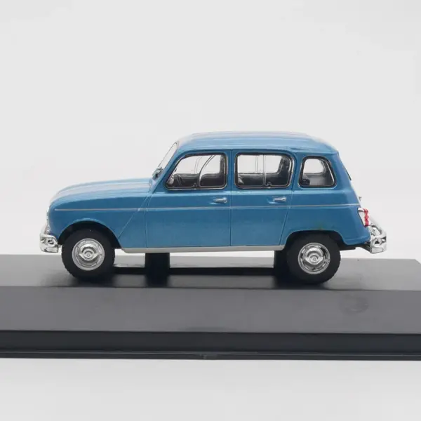 Diecast 1:43 Alloy Car Model 1968 4L Static Display Collectible - Image 3