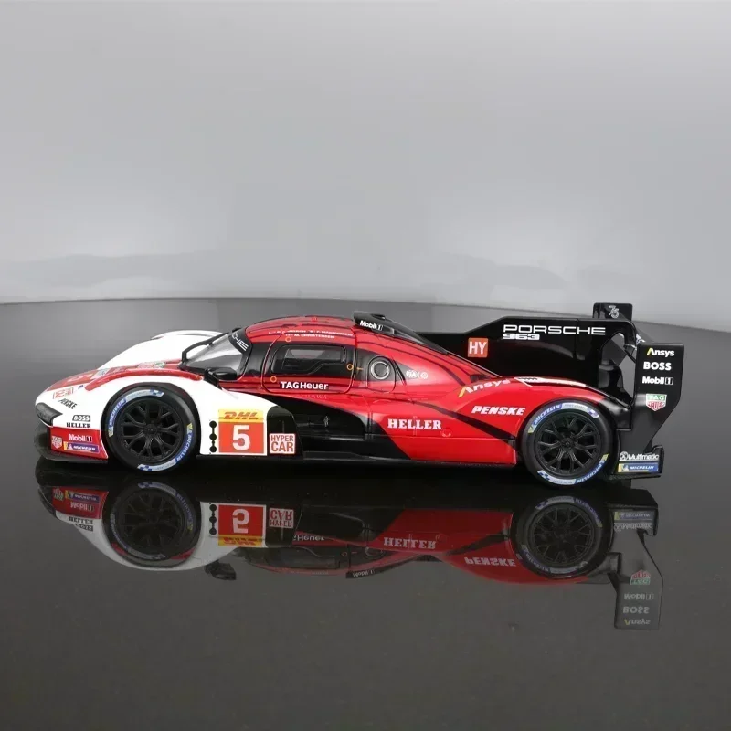 Bburago 1:43 Porsche 911 GT3 RS Model 22 Bburago 1:43 Porsche 911 GT3 RS Model - Image 22