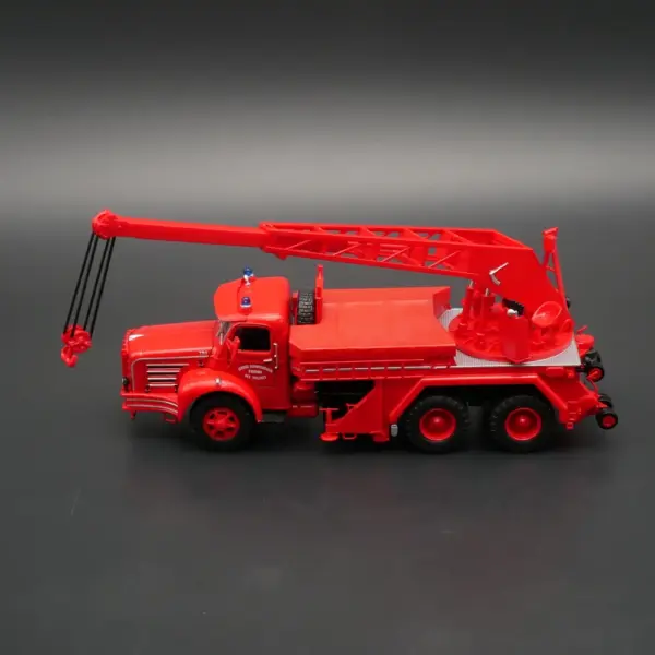 Diecast Ixo 1:43 Berliet Fire Engine Model - Image 2