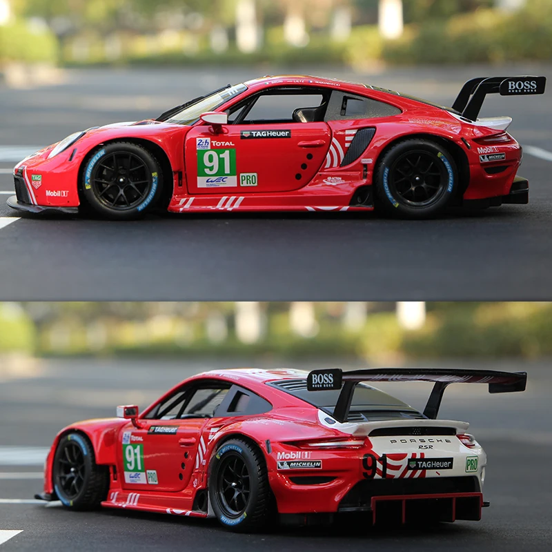 Bburago 1:24 Porsche 911 RSR Diecast Model 6 Bburago 1:24 Porsche 911 RSR Diecast Model - Image 6